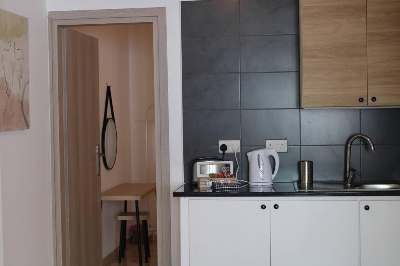 Apartment Katsikantaris Homes *
